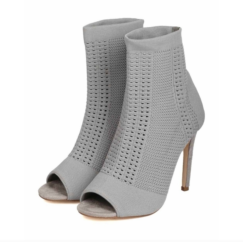 NWT Charles DAVID Elnora ‎ Knitted Stiletto Sock Bootie